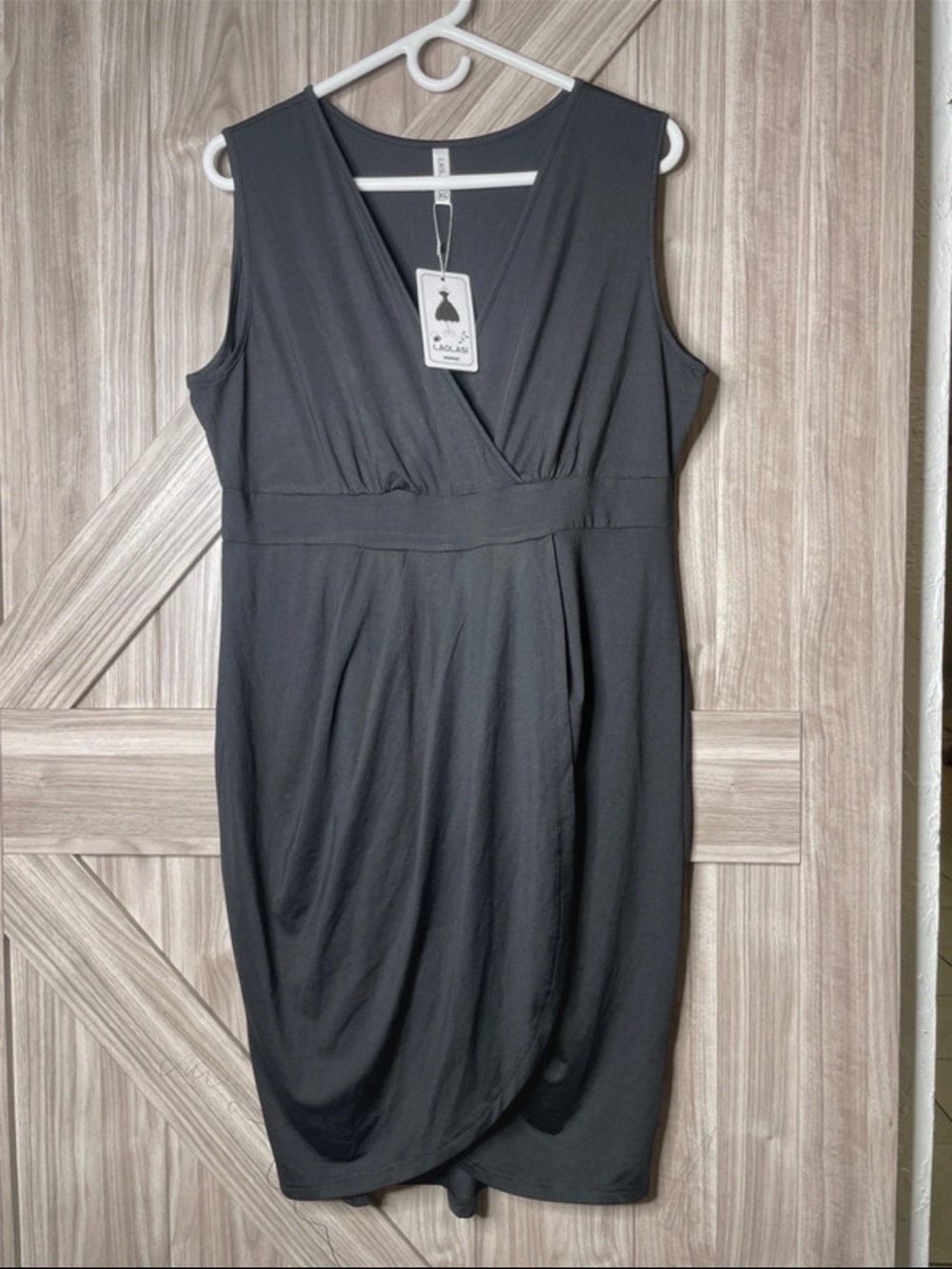 Sleeveless Black V-Neck Midi Dress with Draped Front